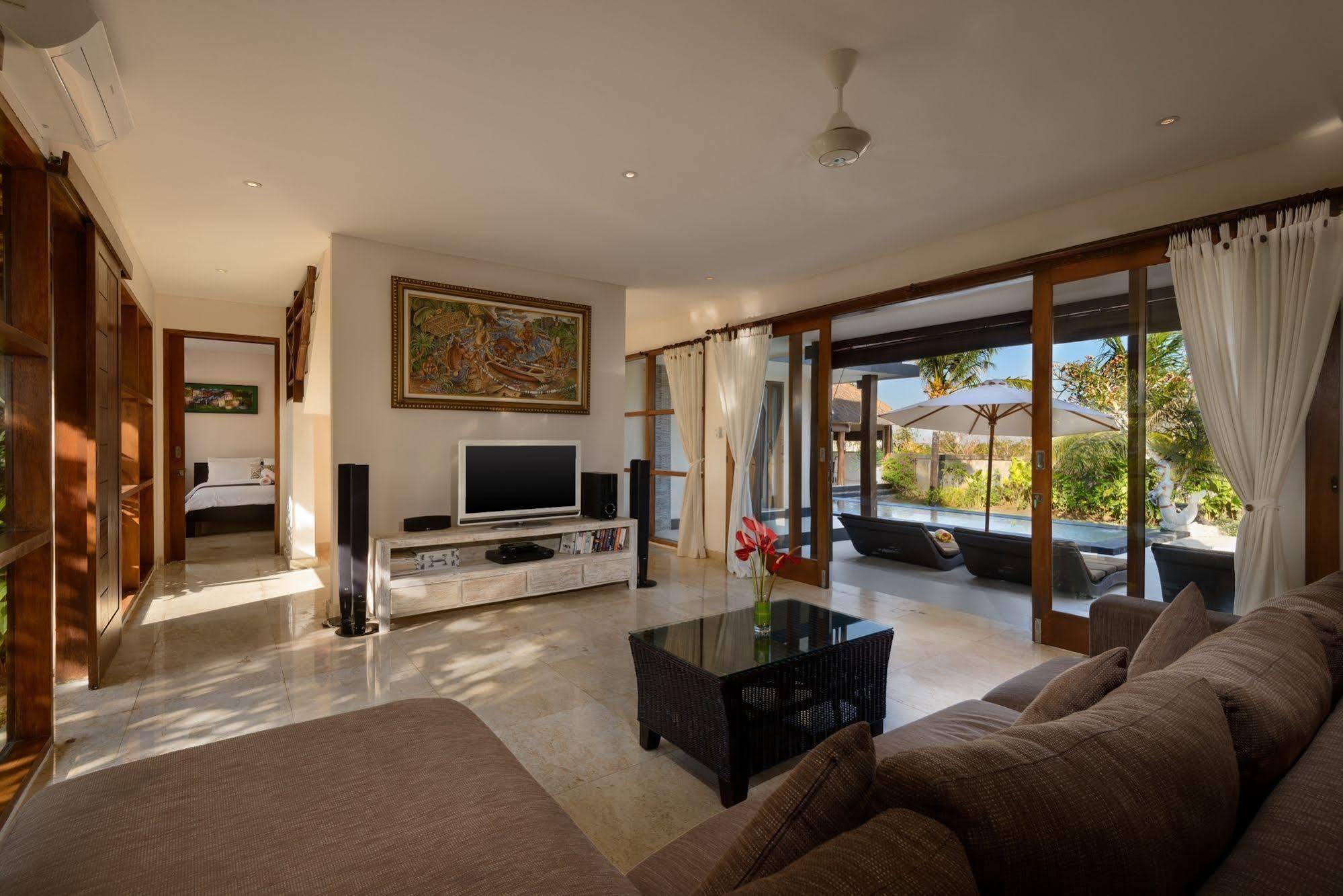 Adinda Balangan Beach Villa Jimbaran Kültér fotó